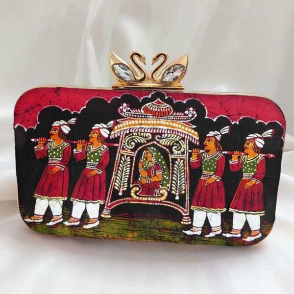 Doli-Printed-Clutch-Bag-1
