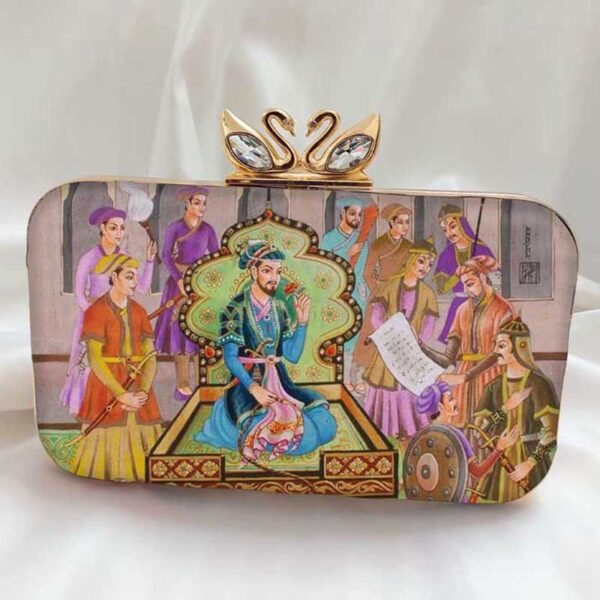 King-Printed-Clutch-Baf-1